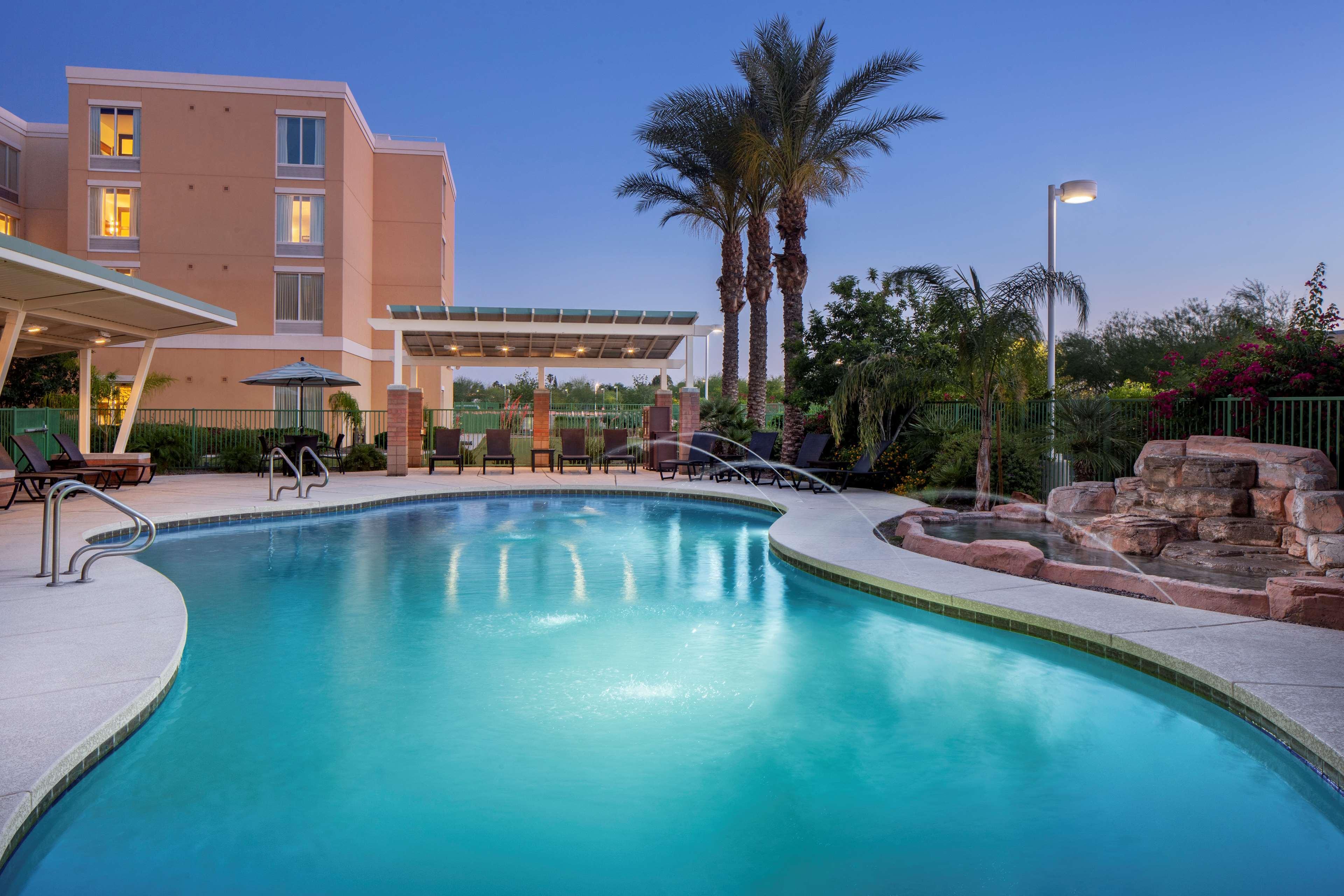 Hyatt Place Phoenix/ Mesa Hotel Exterior photo